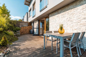 Cozy terraced house with infra sauna and parking